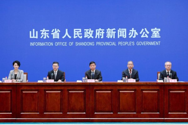 海报观察丨从“被动适应”到“主动调配”，山东为绿电消纳跑出“加速度”